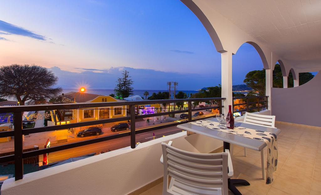 Sunny Days Hotel Ixia (Rhodes) Exterior foto